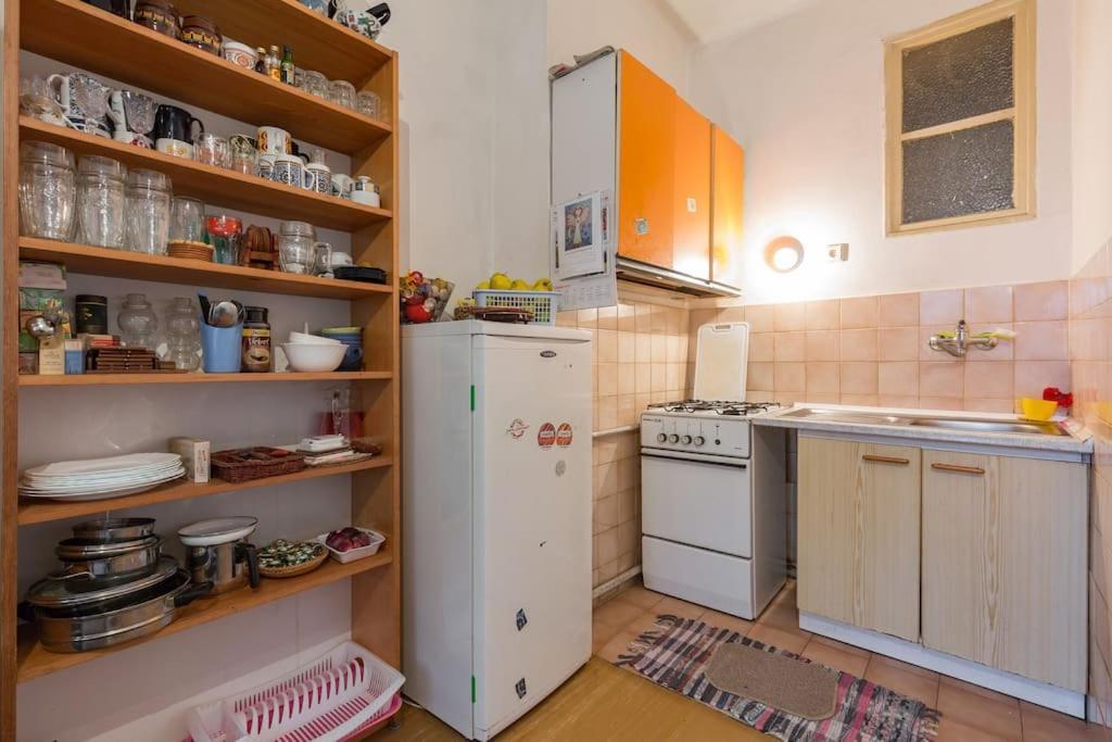 Holiday home La Renardiere Aux 1000 Tresors - Privee Prague